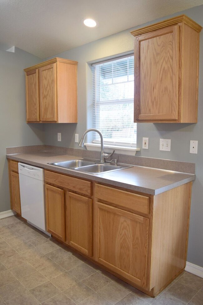 Building Photo - Osage St- OS