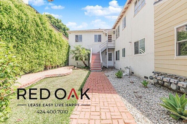 Building Photo - 360 S Linden Dr