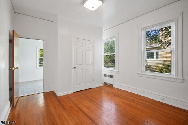 Building Photo - 82 Park Pl