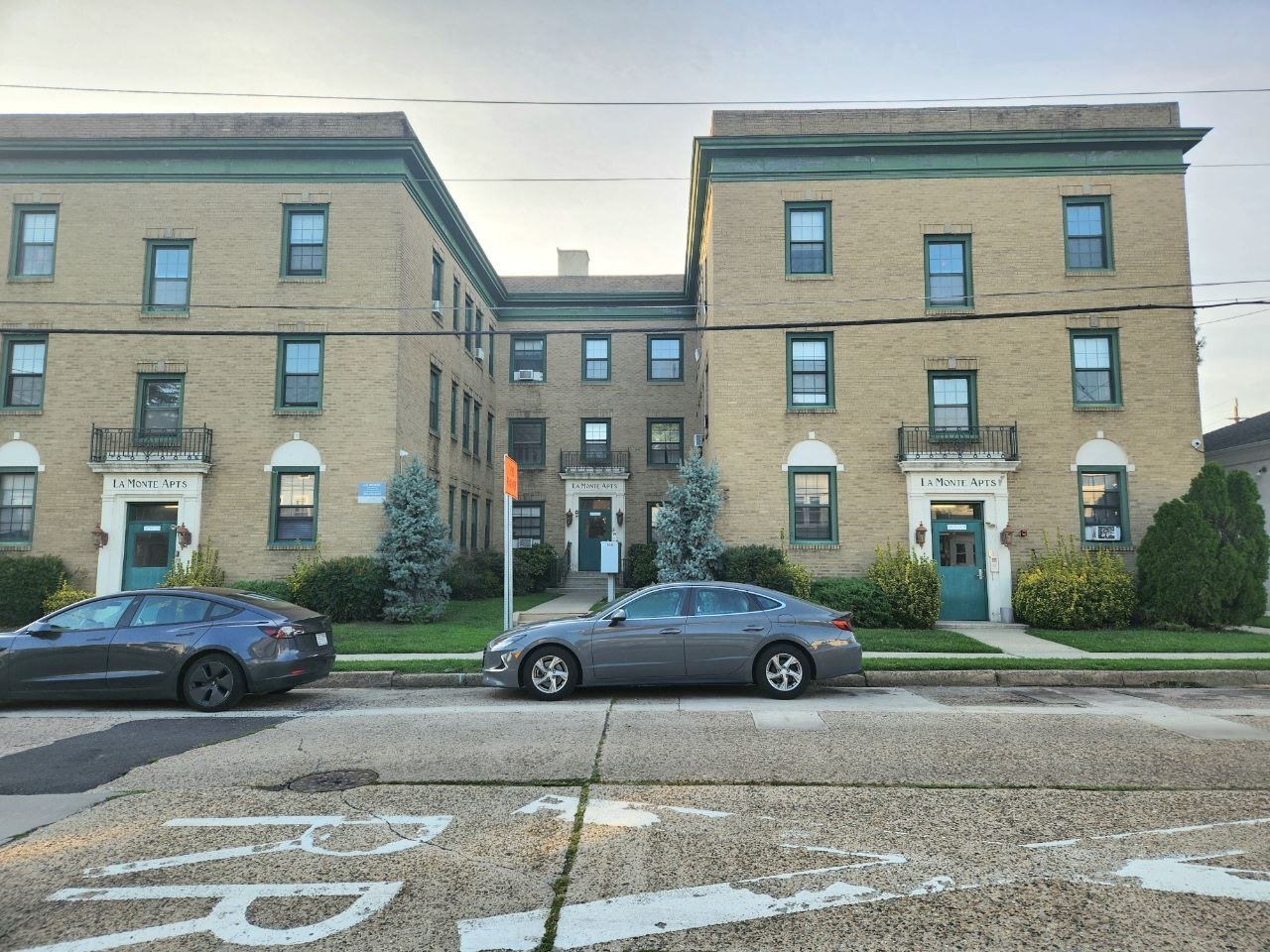 Building Photo - 109 Chestnut St
