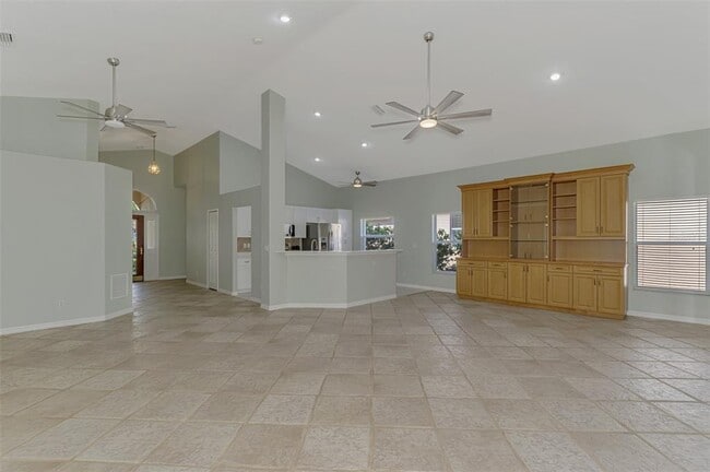 Building Photo - 5271 Highbury Cir