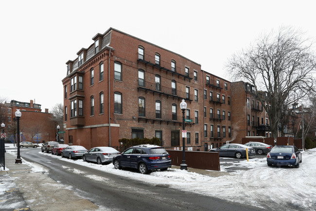 Building Photo - Bradley Properties