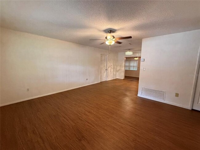 Building Photo - 176 Ronnie Dr