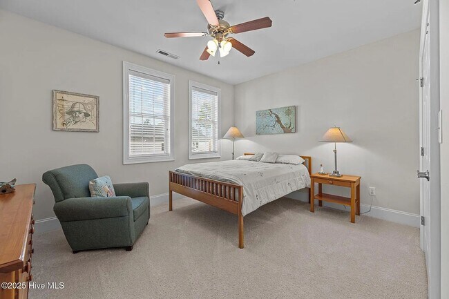 Building Photo - 3908 Harkers Way