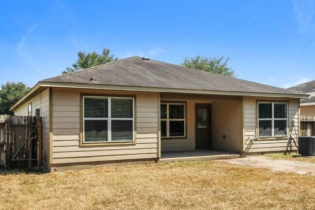 Building Photo - 3822 Enclave Mist Ln