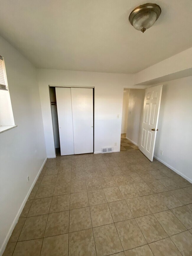 Building Photo - First Property Investments, LTD 3