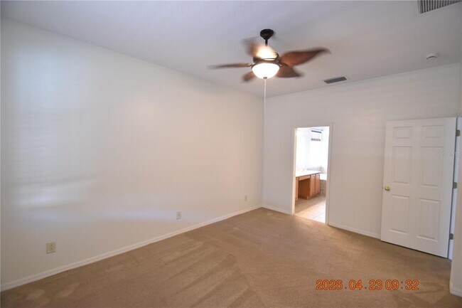 Building Photo - 30633 Totteridge Pl