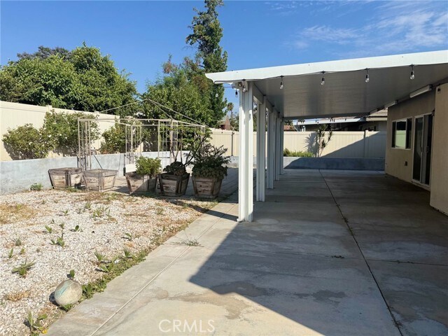 Building Photo - 2975 Gibson St