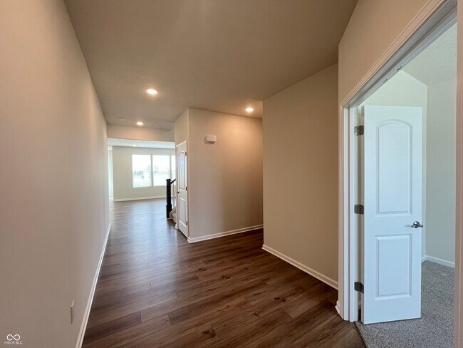 Building Photo - 13153 Himalaya Cir