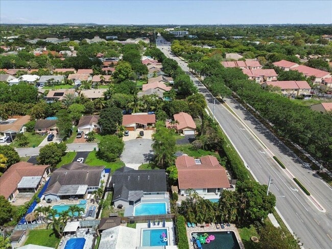 Building Photo - 2324 NW 98th Terrace