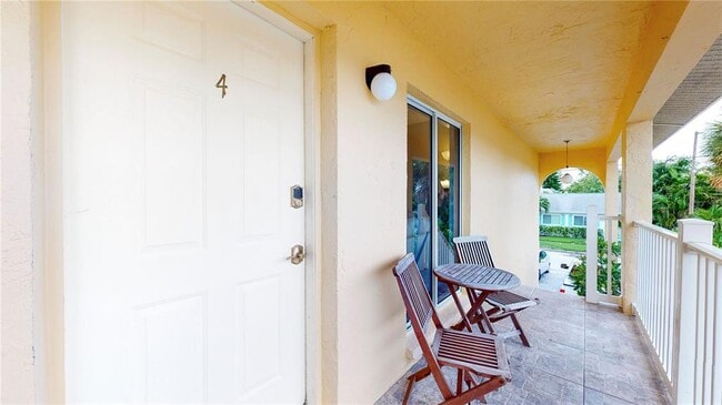 Building Photo - 7209 Coquina Way