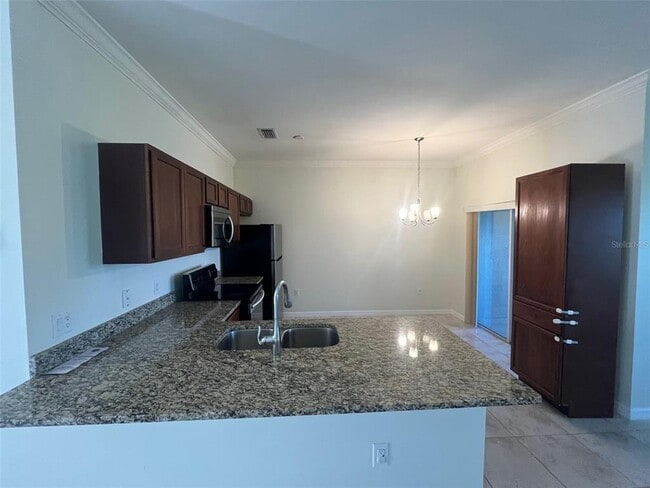 Building Photo - 8463 Dinnano St