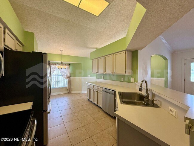 Building Photo - 2927 Waters View Cir