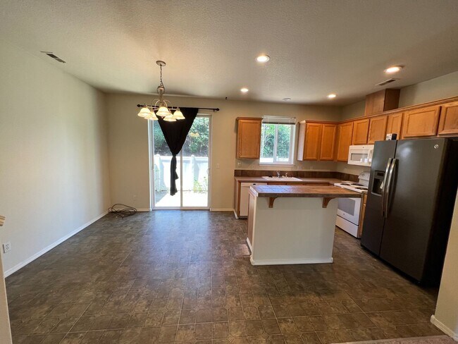 Building Photo - 18661 SW 93rd Terrace