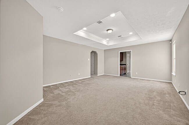 Building Photo - 24615 Amberleaf Ct