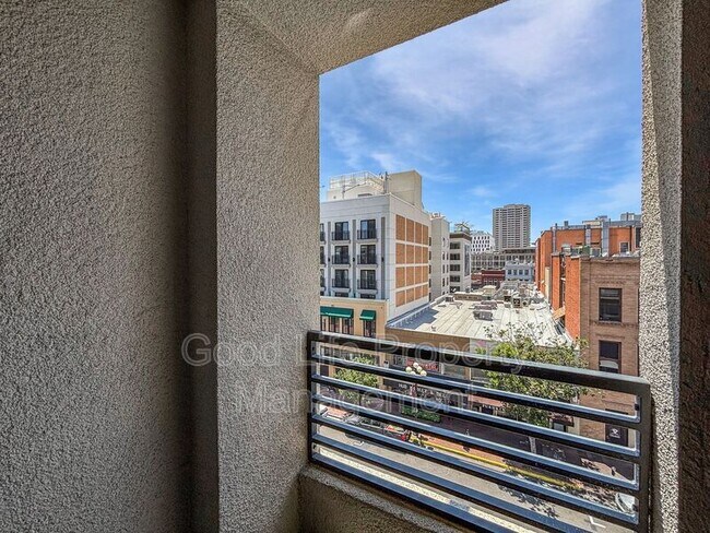 Building Photo - 777 Sixth Ave