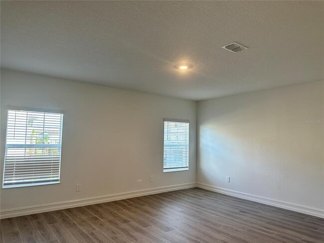 Building Photo - 28413 Grassland Rnch Ln