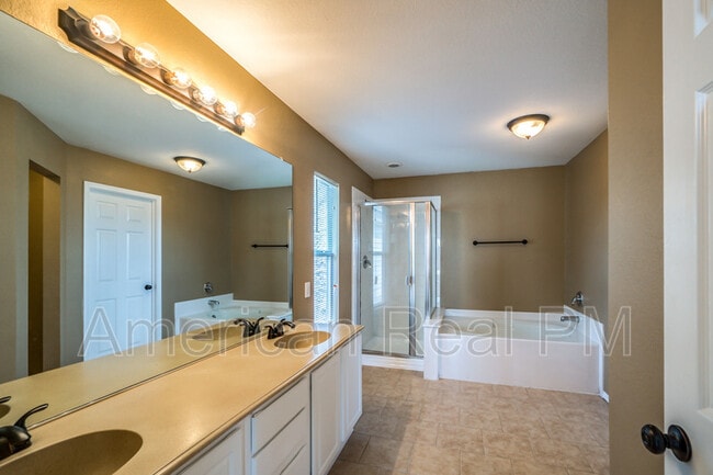 Building Photo - 2501 Tar Heel Dr