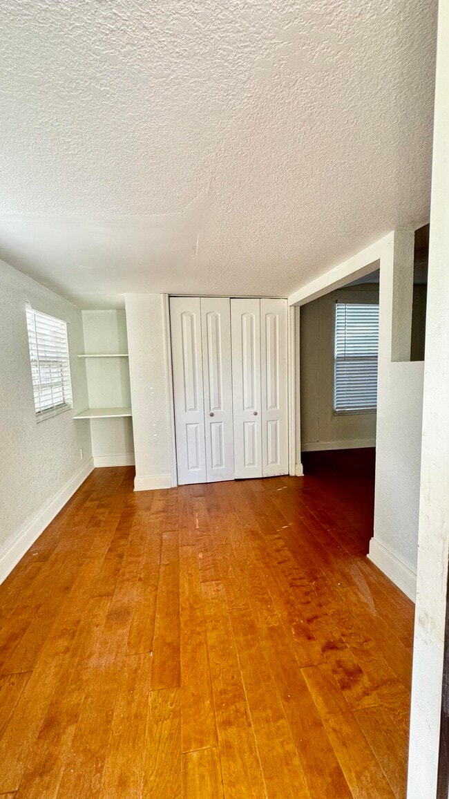 Building Photo - 205 S Federal Hwy