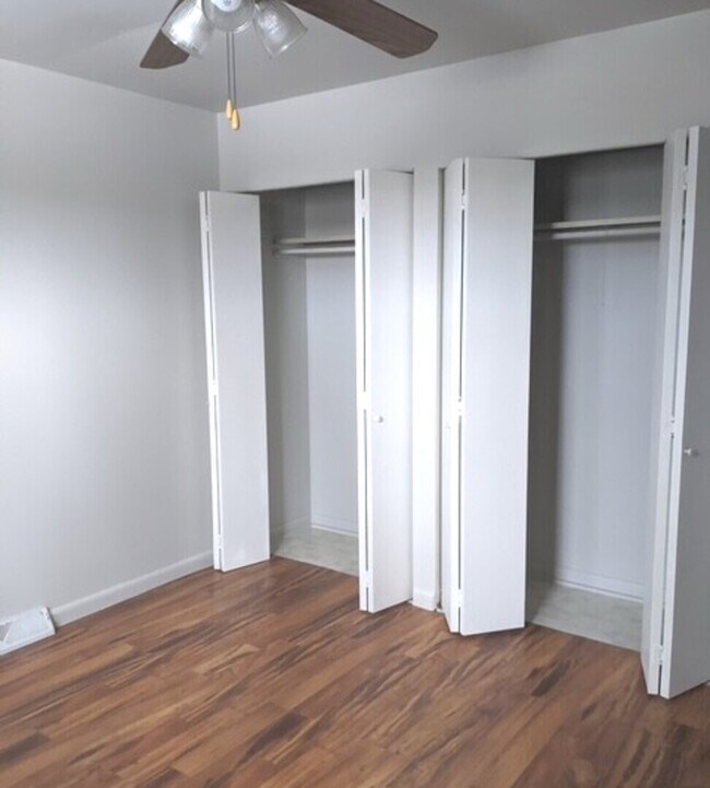 Building Photo - 423 Grand Blvd