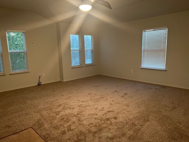 Building Photo - House For Lease McKinney