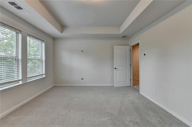 Building Photo - 3587 Hidden Valley Cir