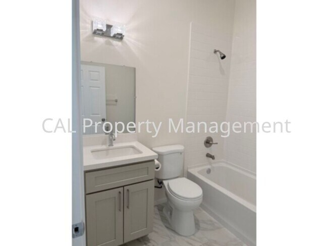 Building Photo - 513-C N 3rd St