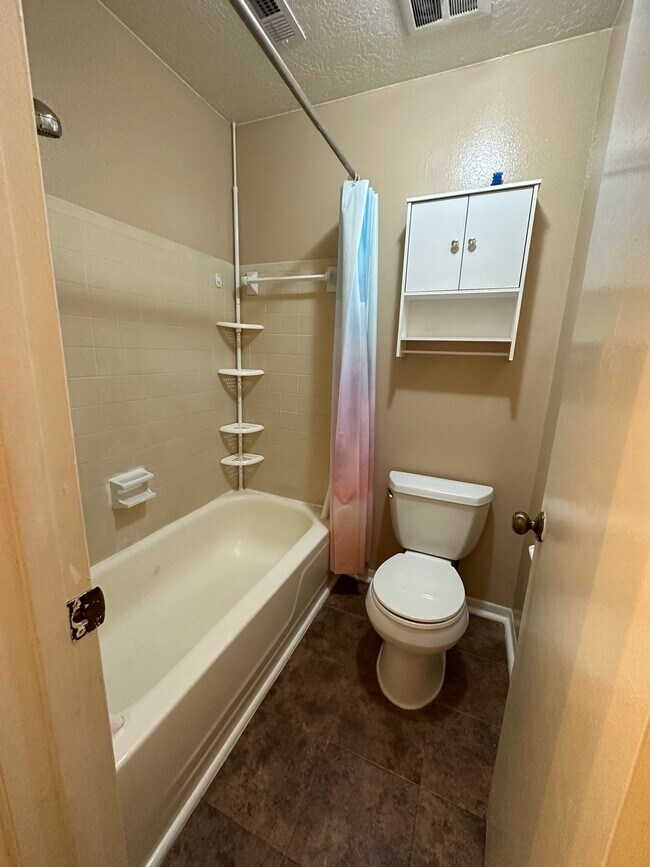 Building Photo - 7305 S Gessner Rd