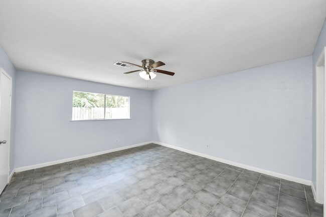 Building Photo - 3232 Scotch Moss Ln