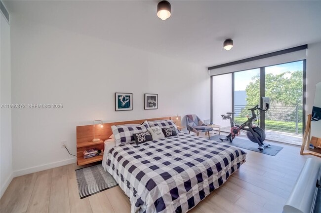 Building Photo - 8660 Arboretum Ln