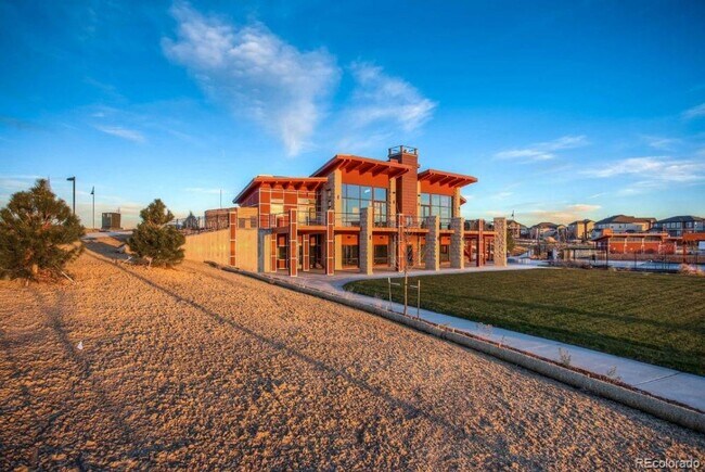 Building Photo - 1094 Anker Dr