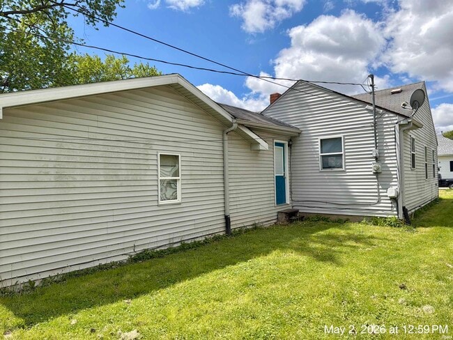 Building Photo - 1410 N Jay St