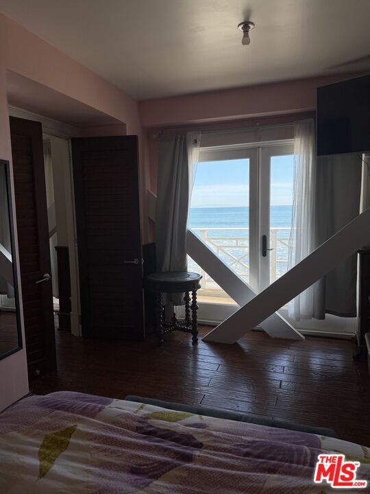 Building Photo - 24000 Malibu Rd