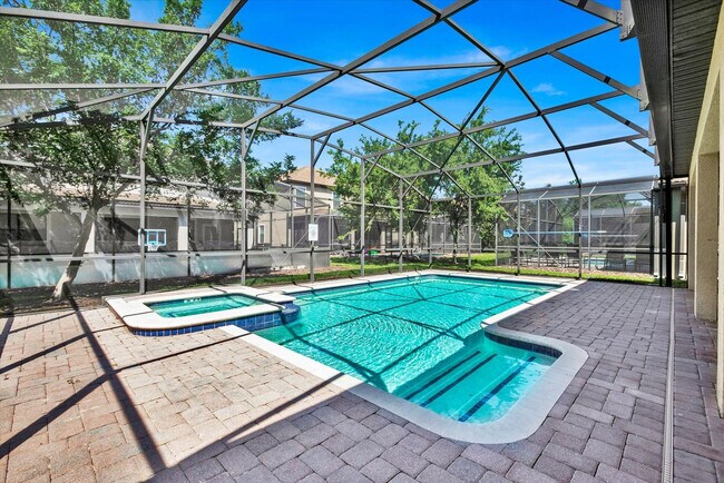 Building Photo - 1466 N Myrtlewood St