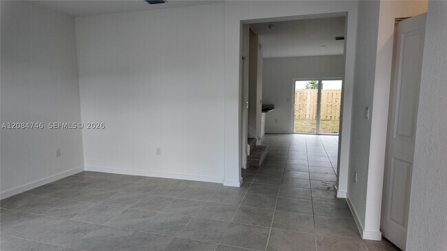 Building Photo - 11052 SW 230th St