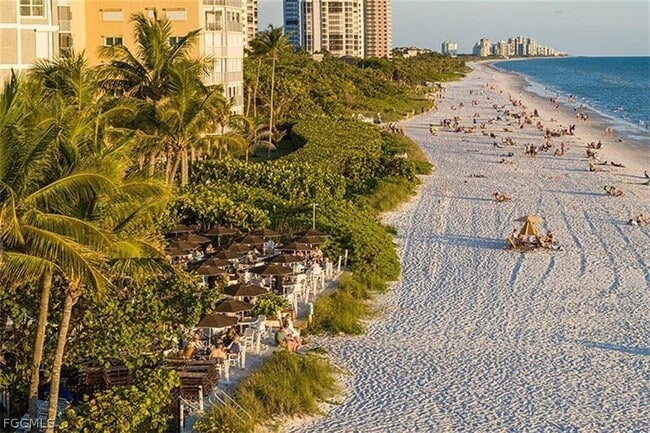 Building Photo - 663 110th Ave N