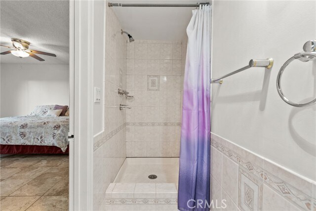 Building Photo - 10561 Alskog St