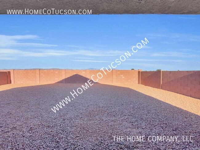 Building Photo - 13412 N Laura Ellen Ln