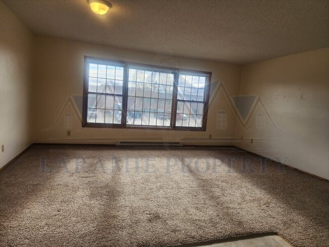 Building Photo - 1717 Fetterman Dr