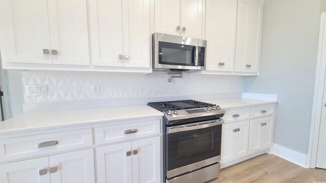 Building Photo - 15104 Angus Ct