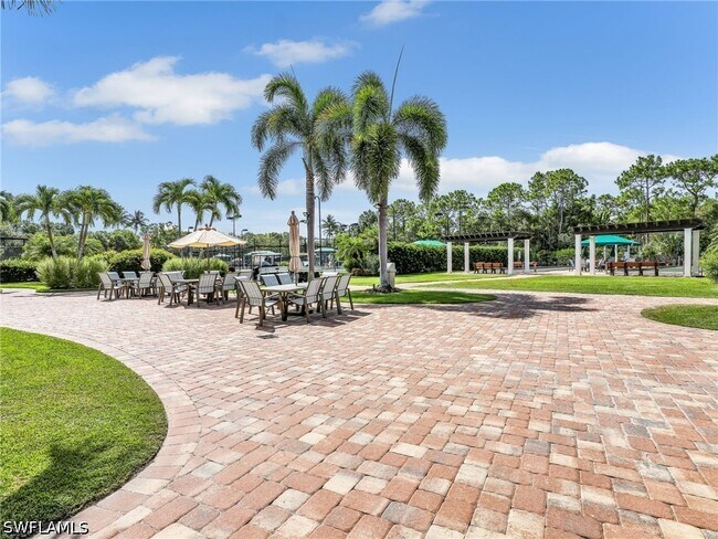 Building Photo - 1295 Sweetwater Cove