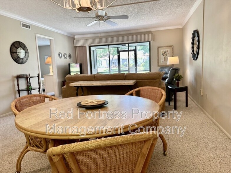 Building Photo - 7113 Quail Run Ct W