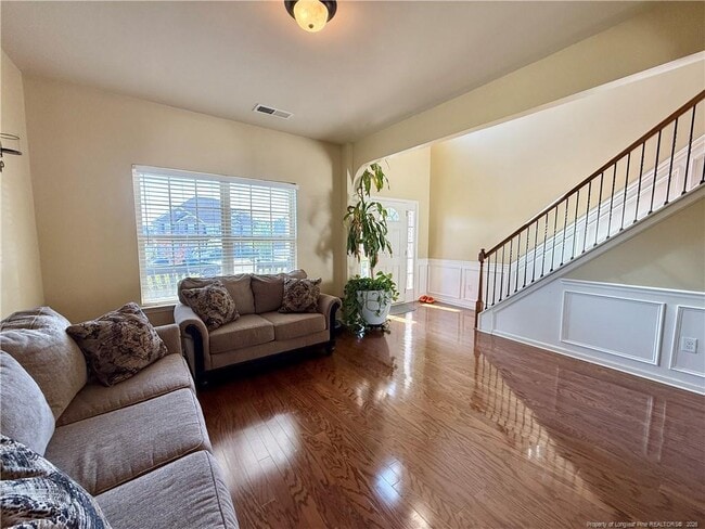 Building Photo - 642 Regimental Dr