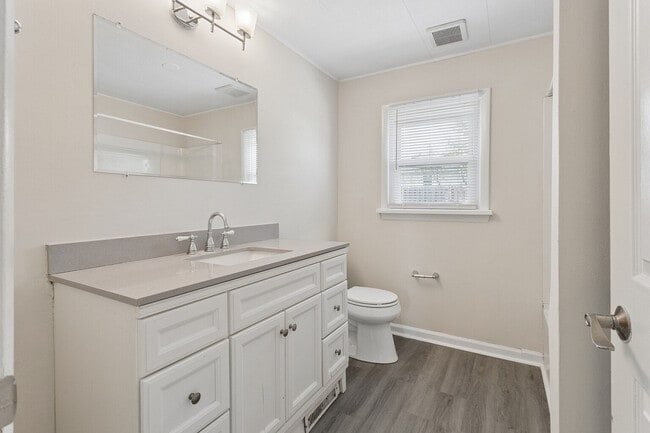 Building Photo - 30 Girard Ave