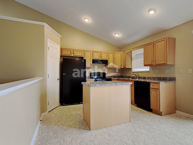 Building Photo - 10713 Kelsey Dr