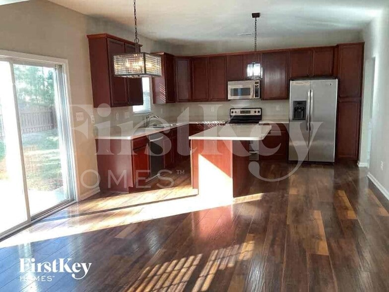 Building Photo - 11440 Callahan Mill Dr