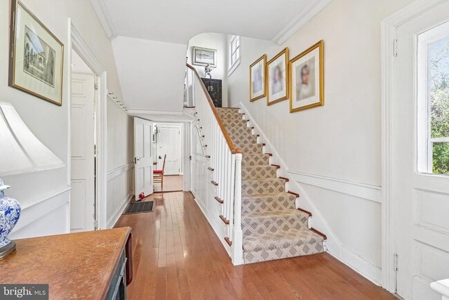 Building Photo - 2167 Brunswick Ave