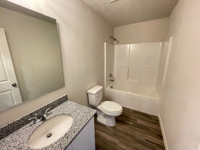 Building Photo - Poinciana Village-1630 Tench Ct Poinciana, FL 34759