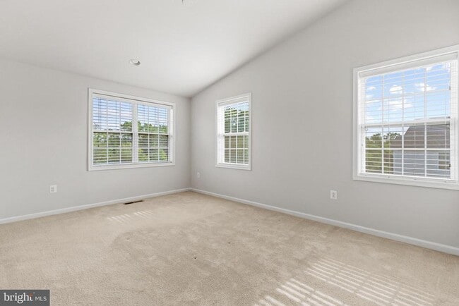 Building Photo - 43247 Loudoun Reserve Dr