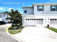 Building Photo - 2960 Oak Park Way